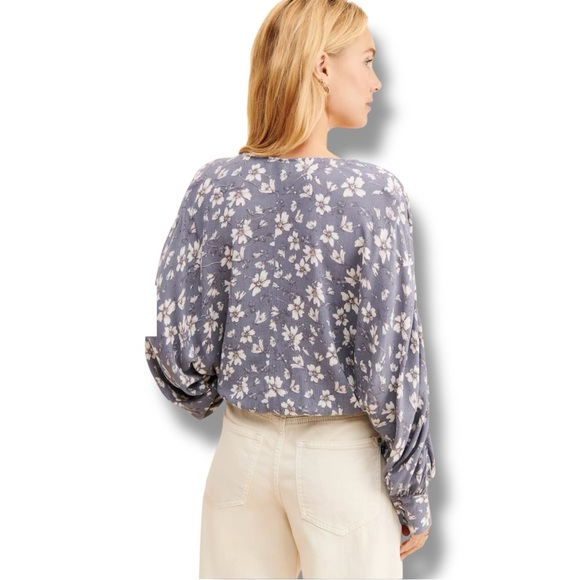 Dress Forum Free People Gray/Purple Blouse with Bishop Sleeves and Relaxed Fit - Picture 3 of 16